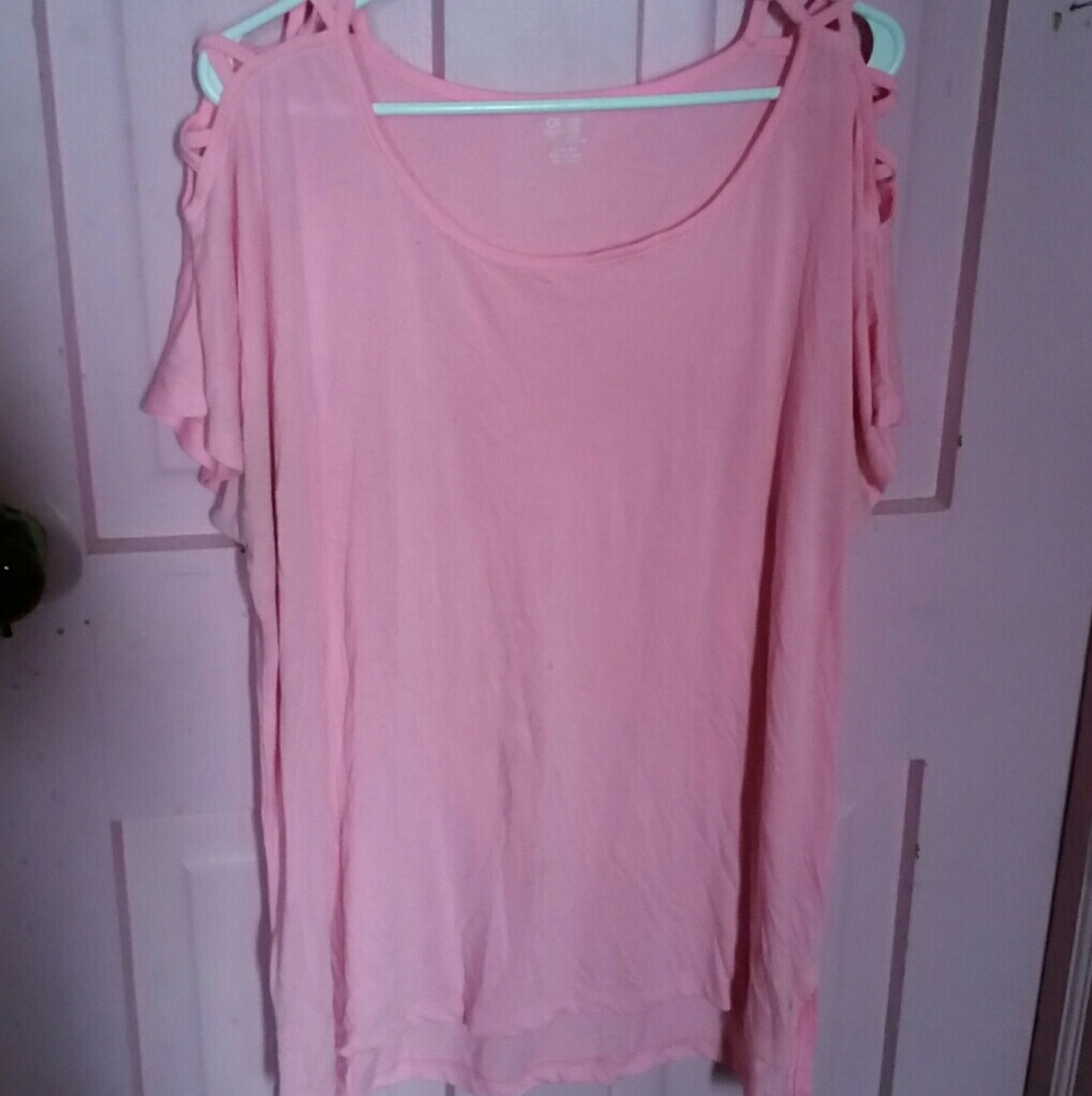 Gap Fit pink cage shoulder active top